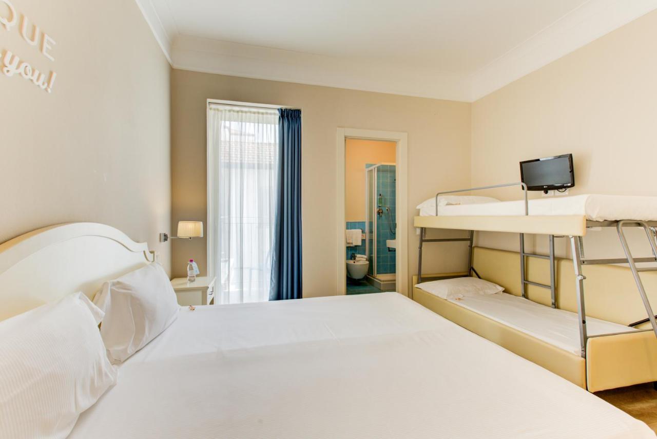 Beyou Hotel Villa Rosa Riccione Exterior foto