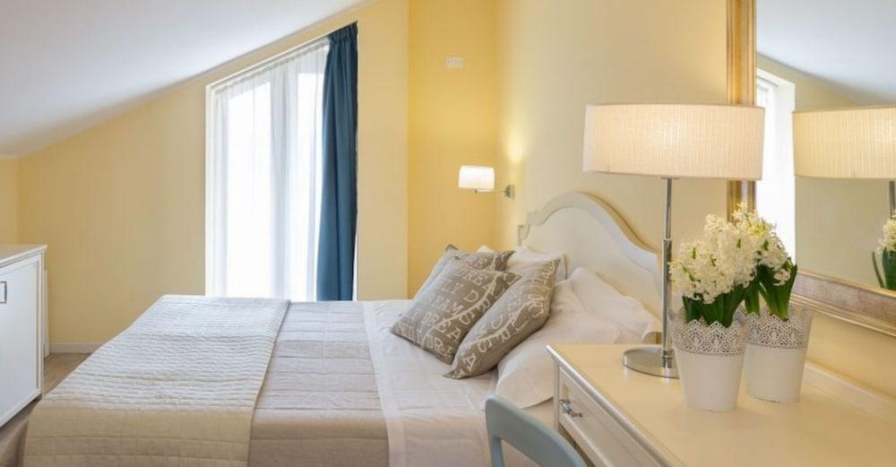 Beyou Hotel Villa Rosa Riccione Exterior foto